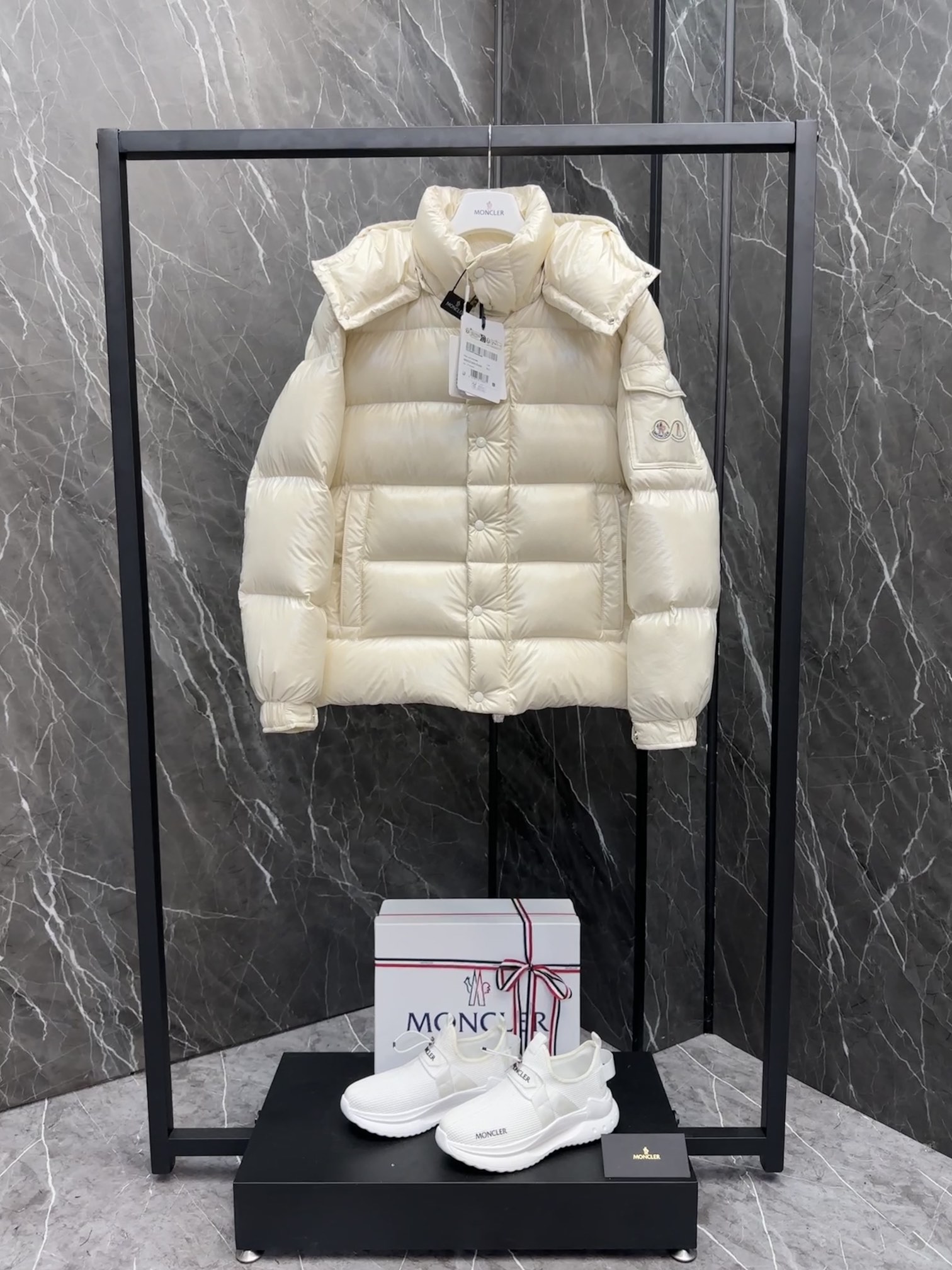 スーパーコピー服後払い国内発送対応N品安全必ず届く信用できるサイト